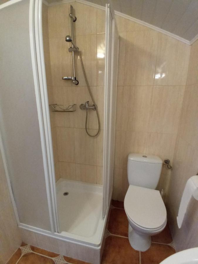 Pokoje Goscinne Akacja Resko Dźwirzyno Exterior foto