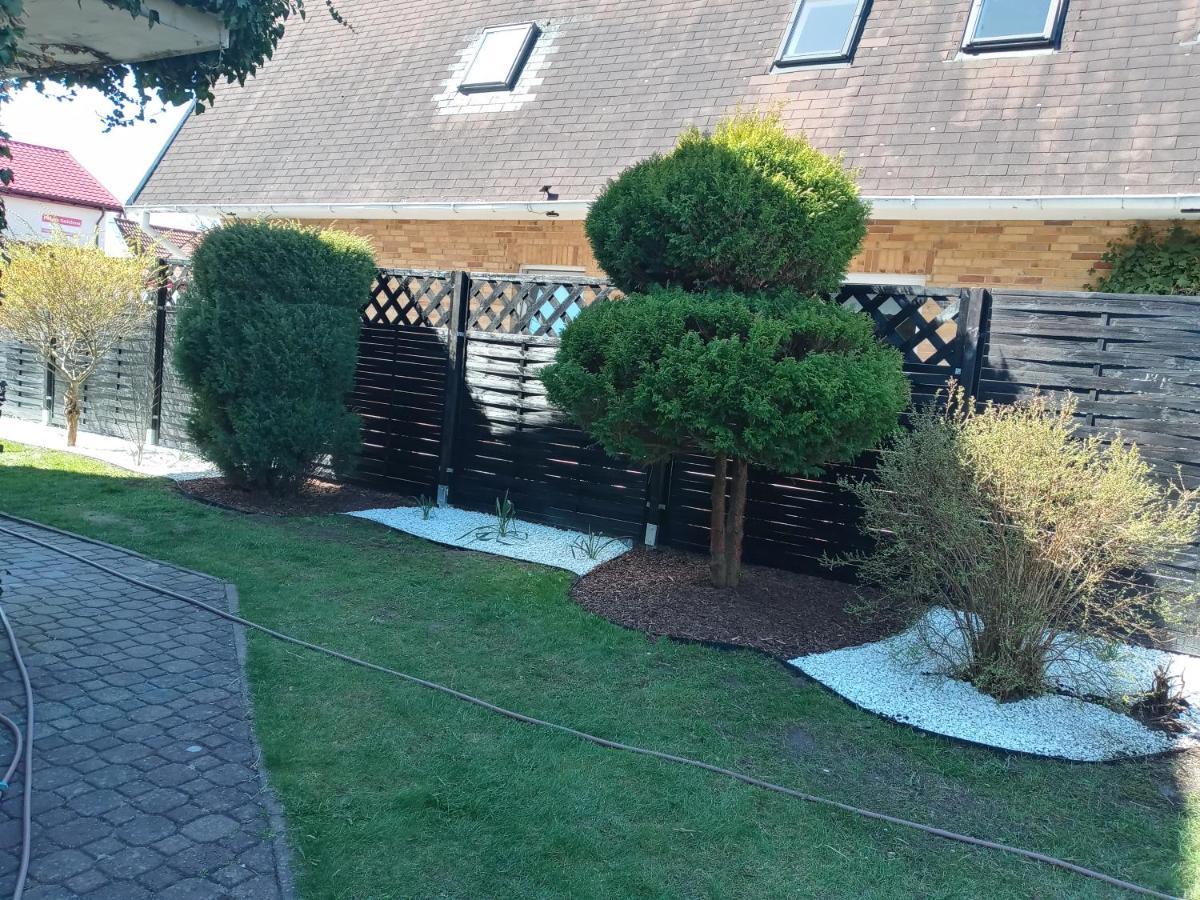 Pokoje Goscinne Akacja Resko Dźwirzyno Exterior foto